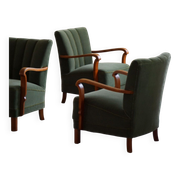 Danish Art Deco, set of 3 oak armchairs, reupholstered in green mohair, 1930s.