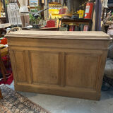 Oak counter