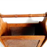 Vintage cannage magazine door