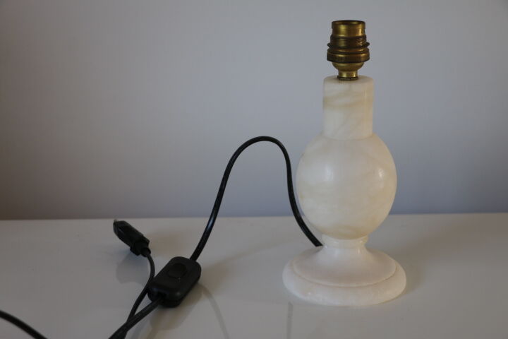 Alabaster lamp foot 200mm