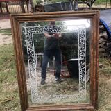 Grand miroir xviiie avec décor sablé