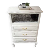 Vintage buffet revamped