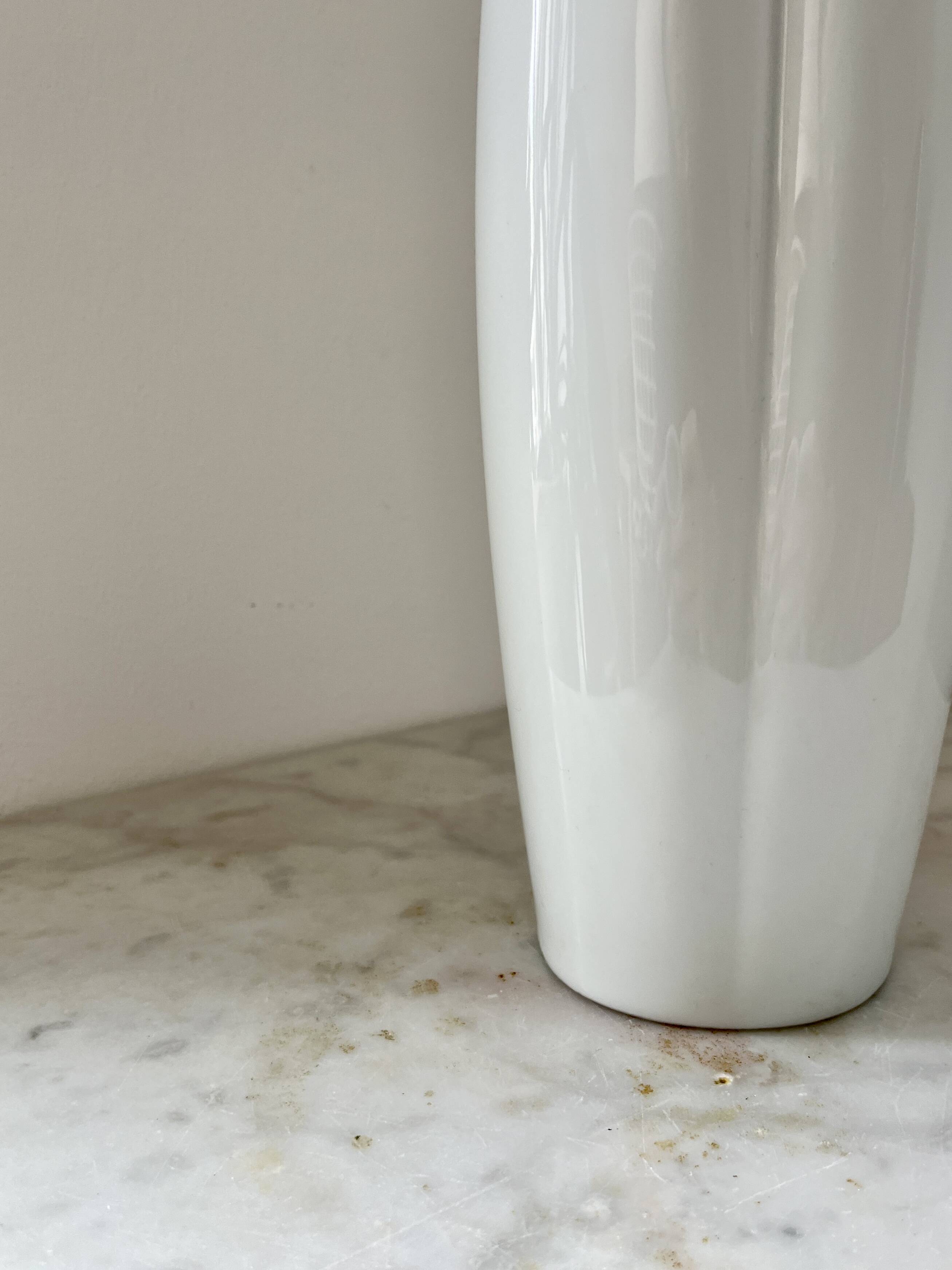 Vintage Tapio Wirkkala white ceramic Vase 2737 for Rosenthal Studio Line
