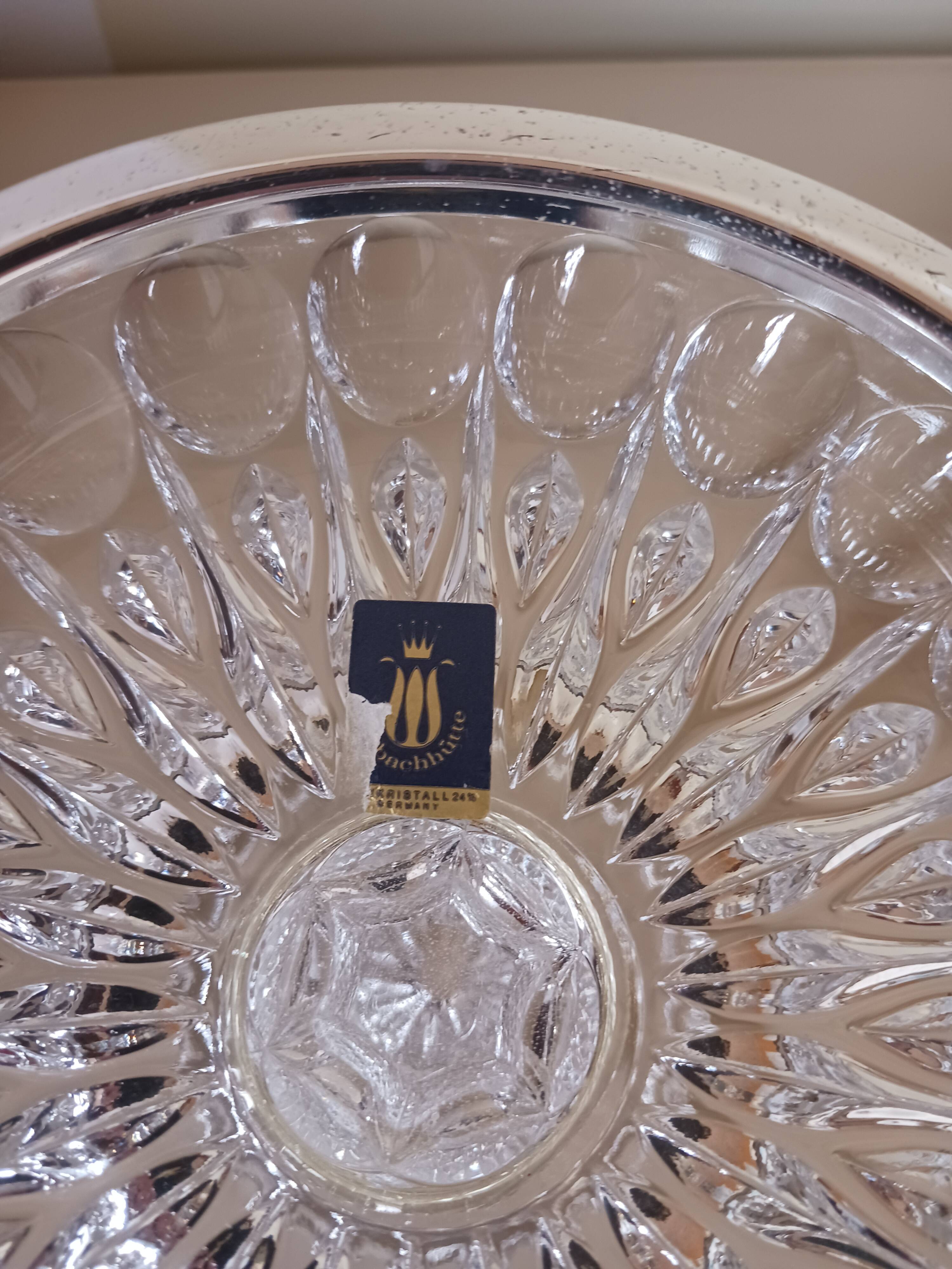 Coupe en cristal .