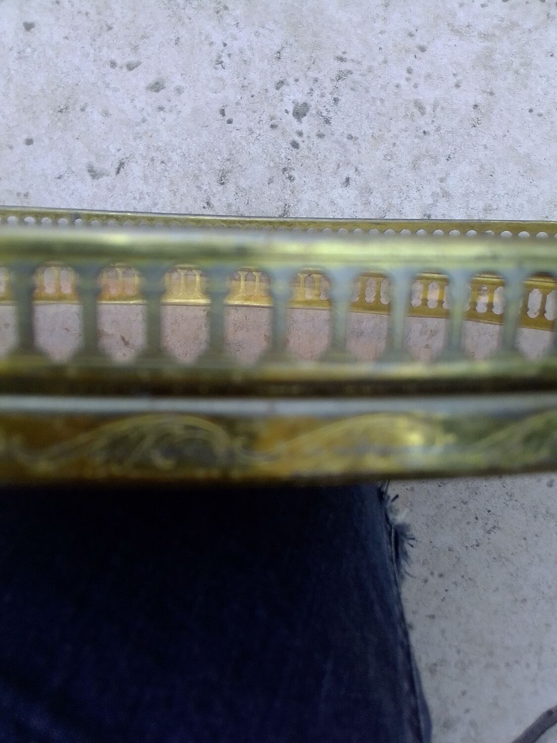 Tray with handles wood and gilded metal