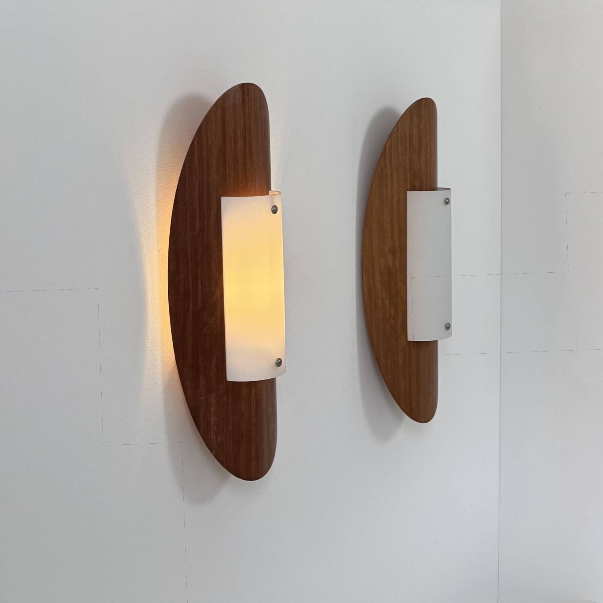Pair of vintage wall lights in thermoformed wood and opaline glass, France, 1980.