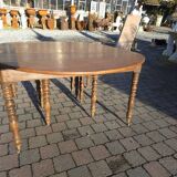 12-foot round oak table with 7 extensions / 20 people