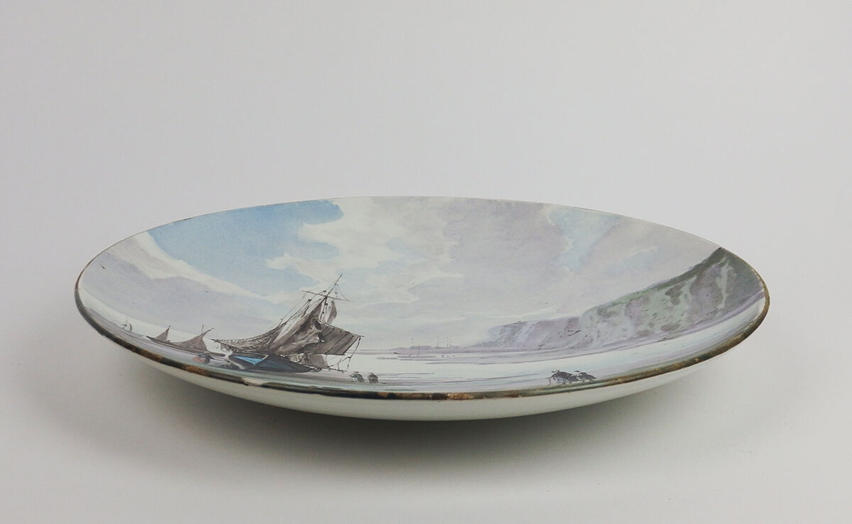 Montereau earthenware dish"Maritime landscape"