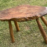 Table basse moderniste brutalist forme-libre reconstruction 1950