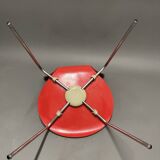 Chair by arne jacobsen