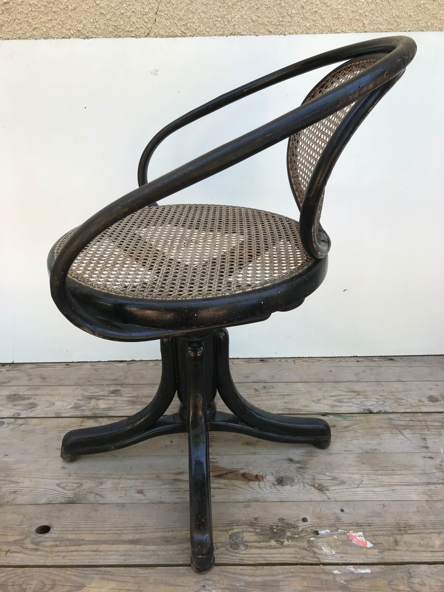 Chair swivel old Thonet bentwood, folder & canned seat Vintage