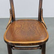 Pair of Thonet Art Nouveau bentwood chairs, Czechoslovakia, 1920s