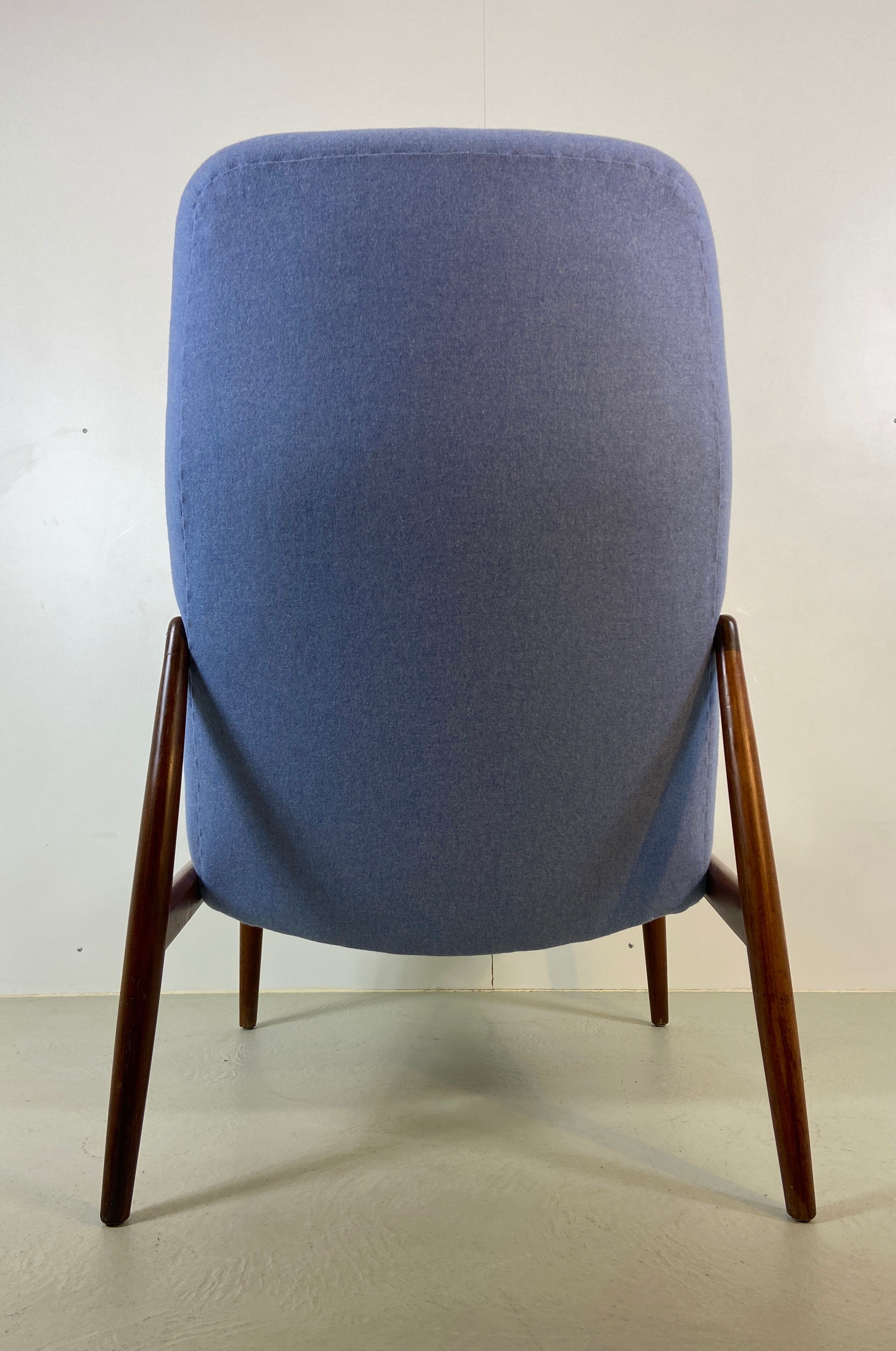 Lohmeyer easy chair