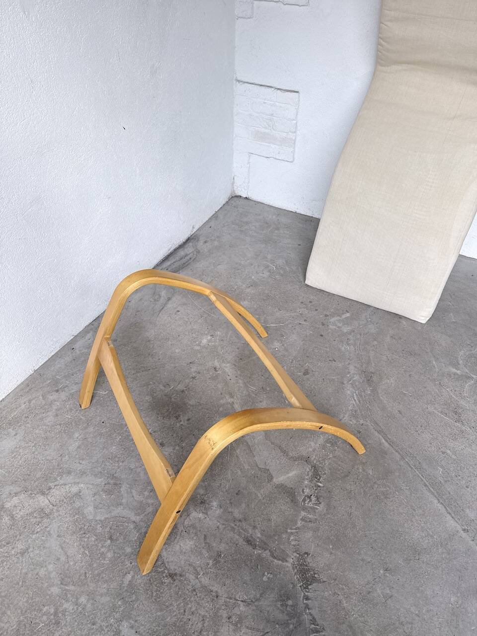 Transat hêtre bois courbé Ikea vintage Kim Samson