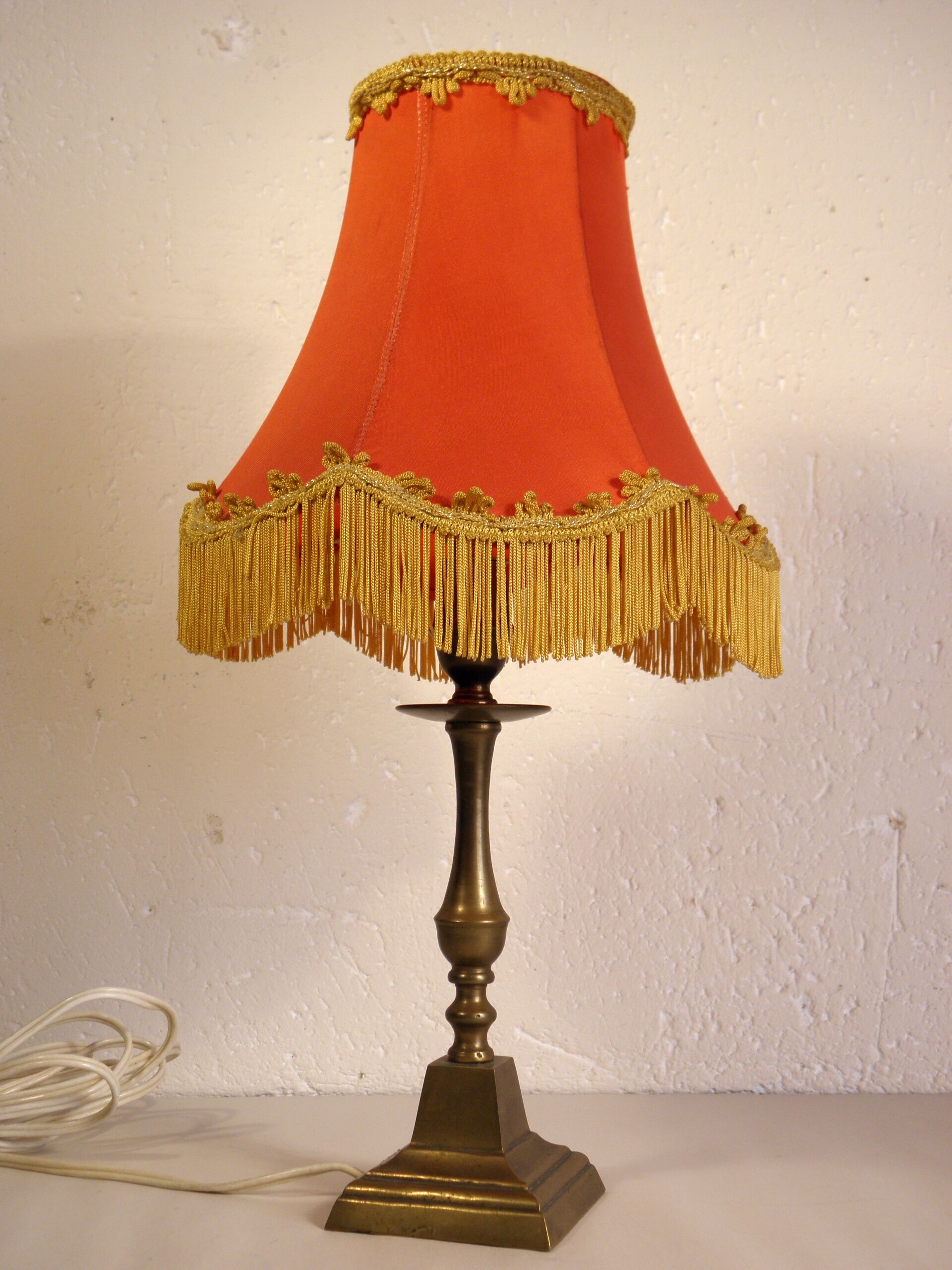 Brass and fabric table lamp