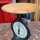 Vintage scale