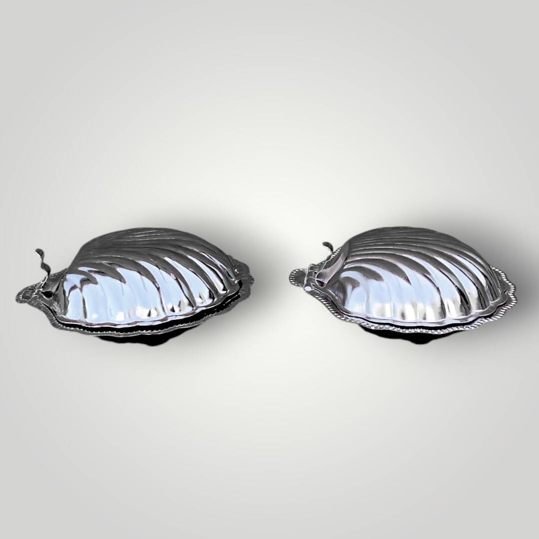Set of 2 vintage shell butter dishes in stainless steel and cobalt blue glass