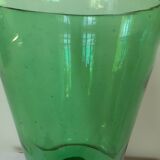 Puffed glass standing vase