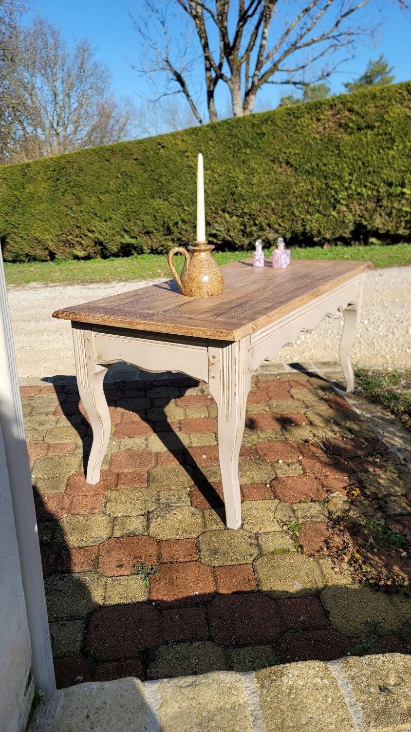 Farmhouse table