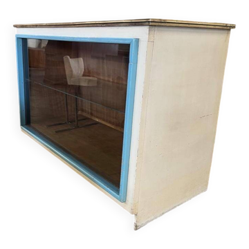 Comptoir/vitrine de magasin vintage en bois : projet de design