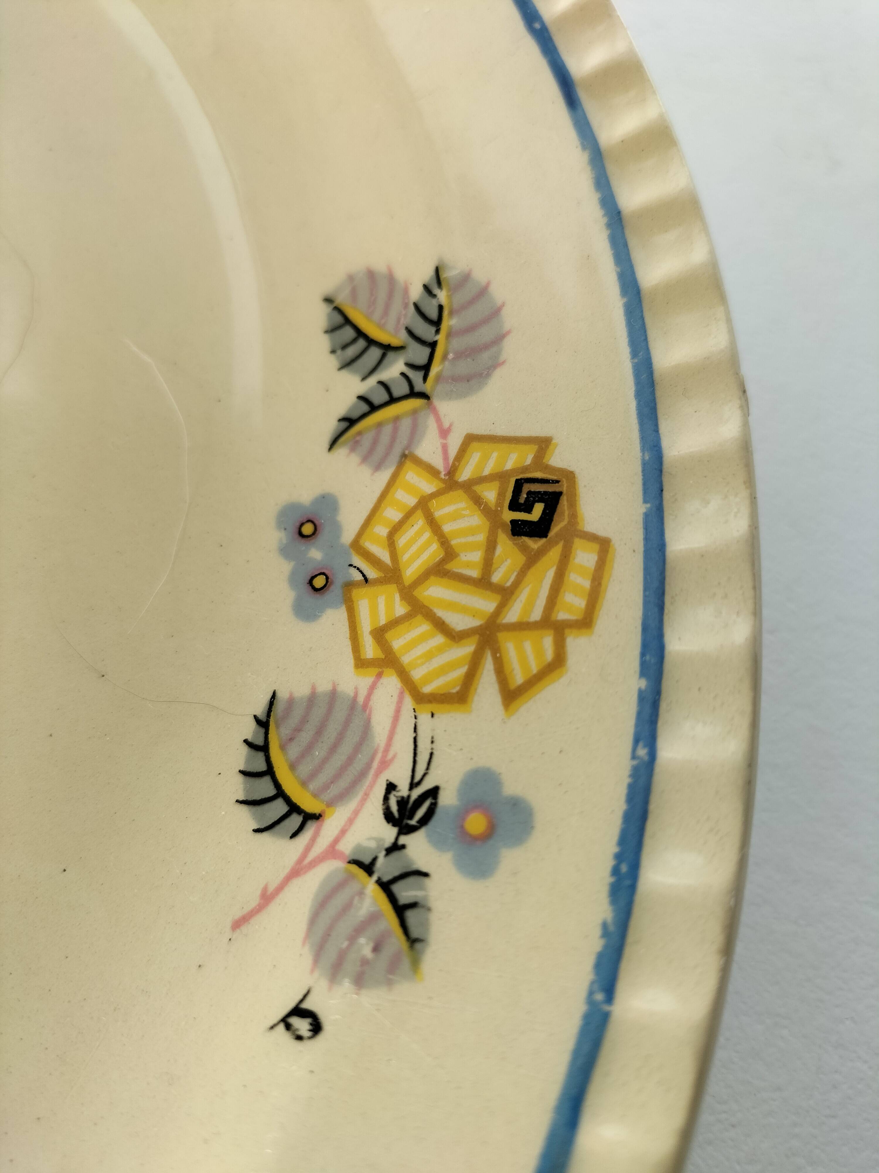 Ivory and blue geometric floral decoration plate, 1940s–50s