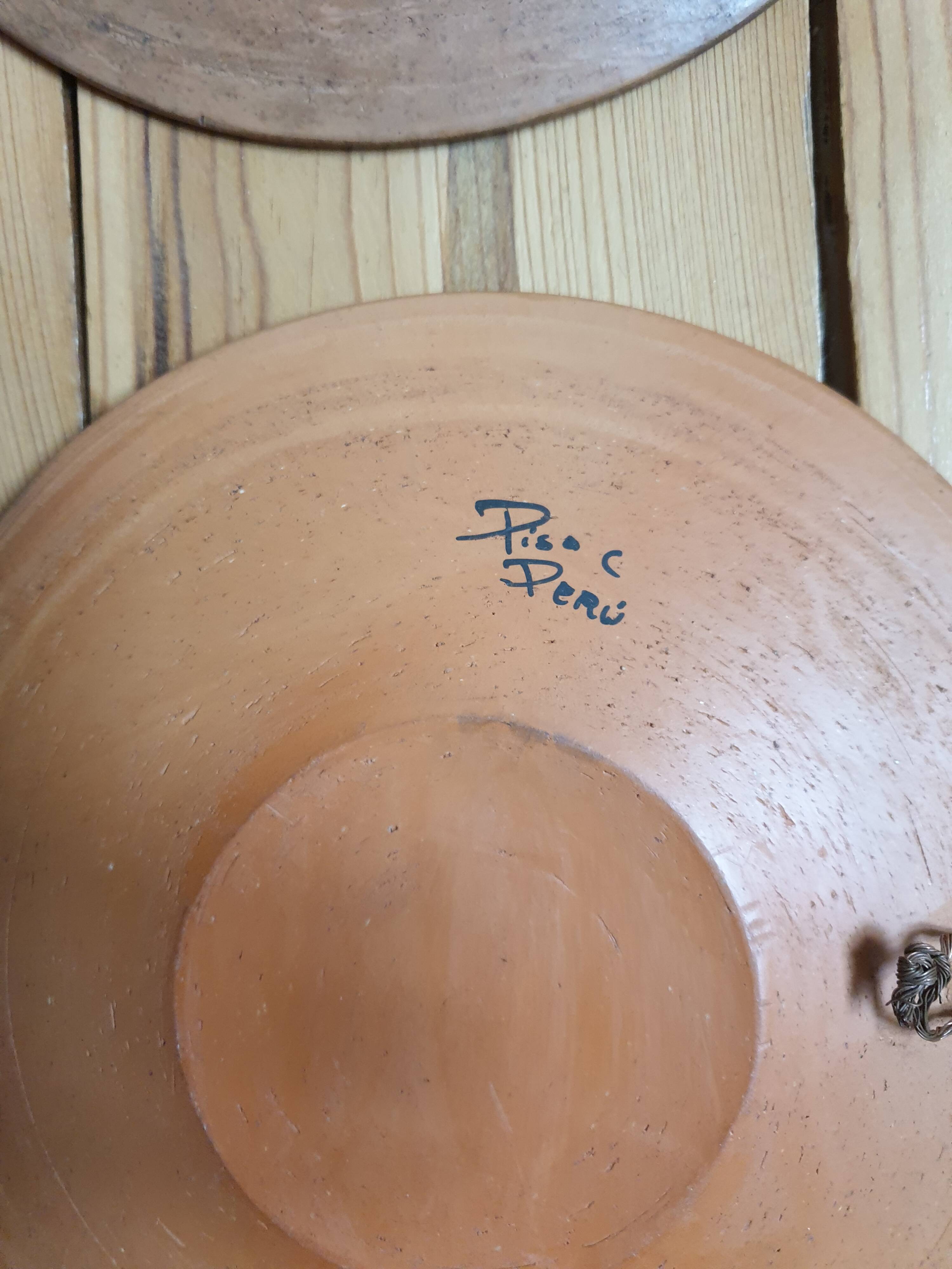 Set of 2 Plates from Peru - Other & Unclassified Set of 2 Plates from Peru - Other & Unclassified