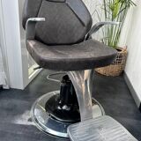 BARBER CHAIR