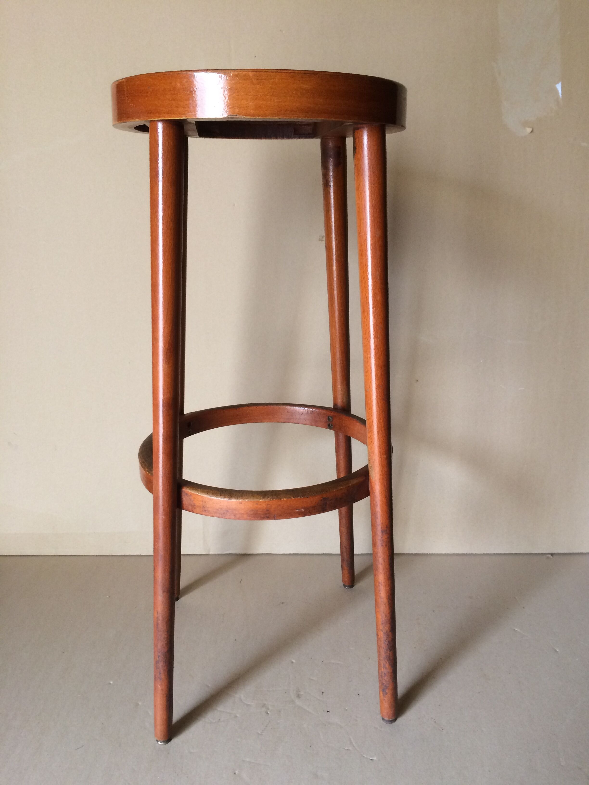 Bar tabouret signed Baumann 70s