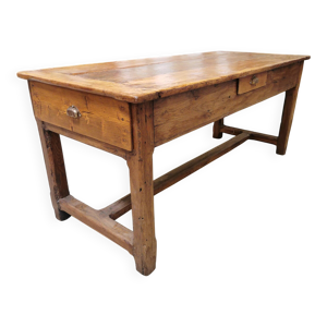 Table de ferme, monastère,