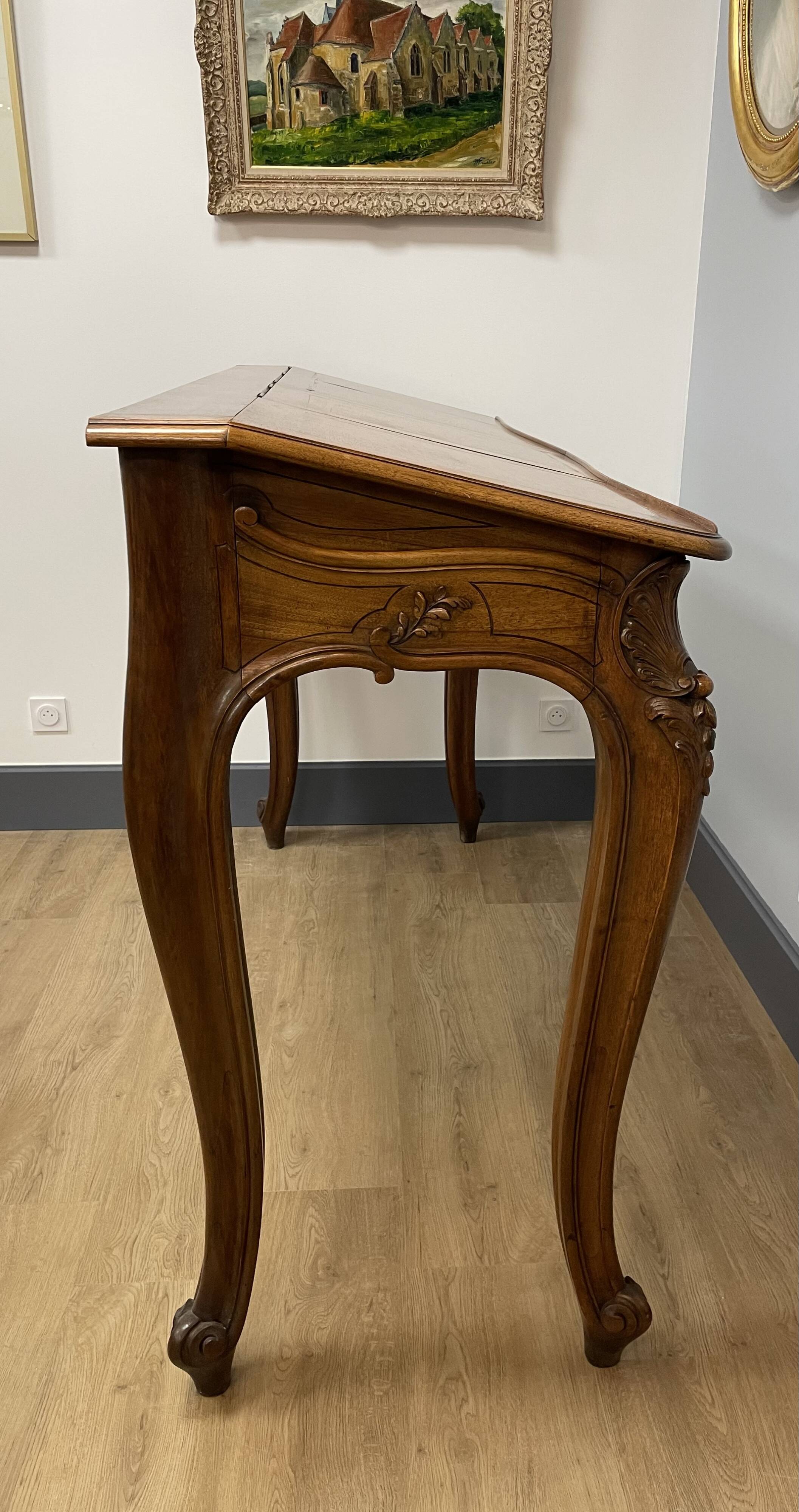 Notary walnut furniture from the end of the 19th century