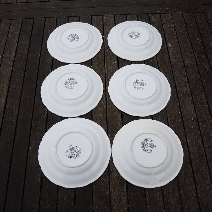 6 old talking plates Gien – Friendship