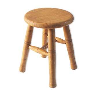 Cowherd stool