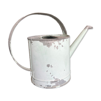 Zinc watering can