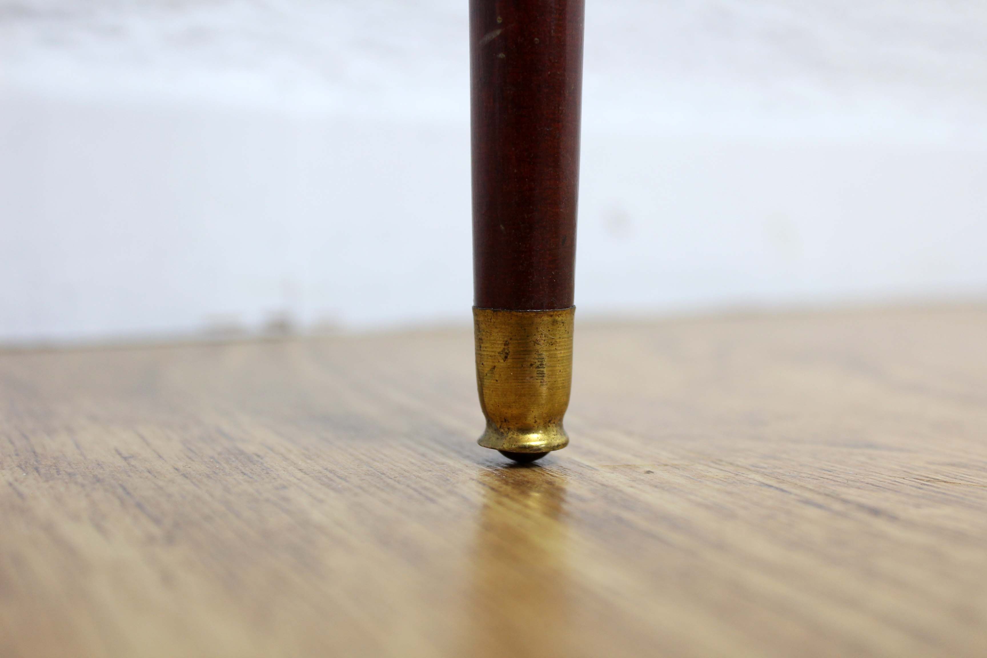 Style Louis XVI console