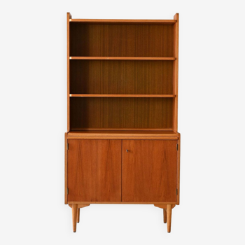 Vintage bookcase with pull-out shelf