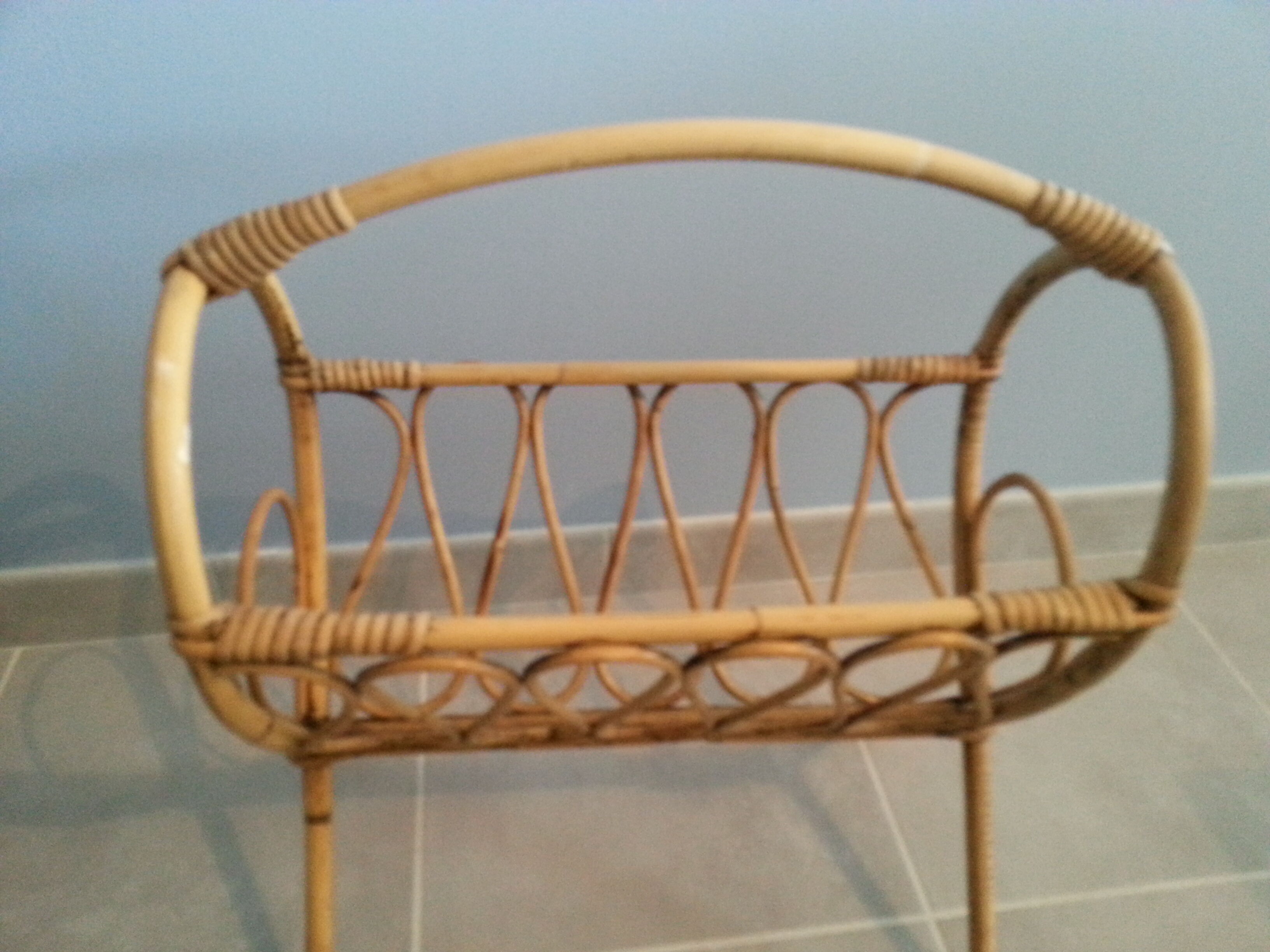 Porte revue rotin bambou vintage