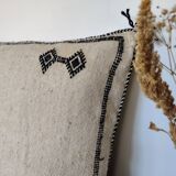 Grand coussin berbère etnique blanc 60x90 cm