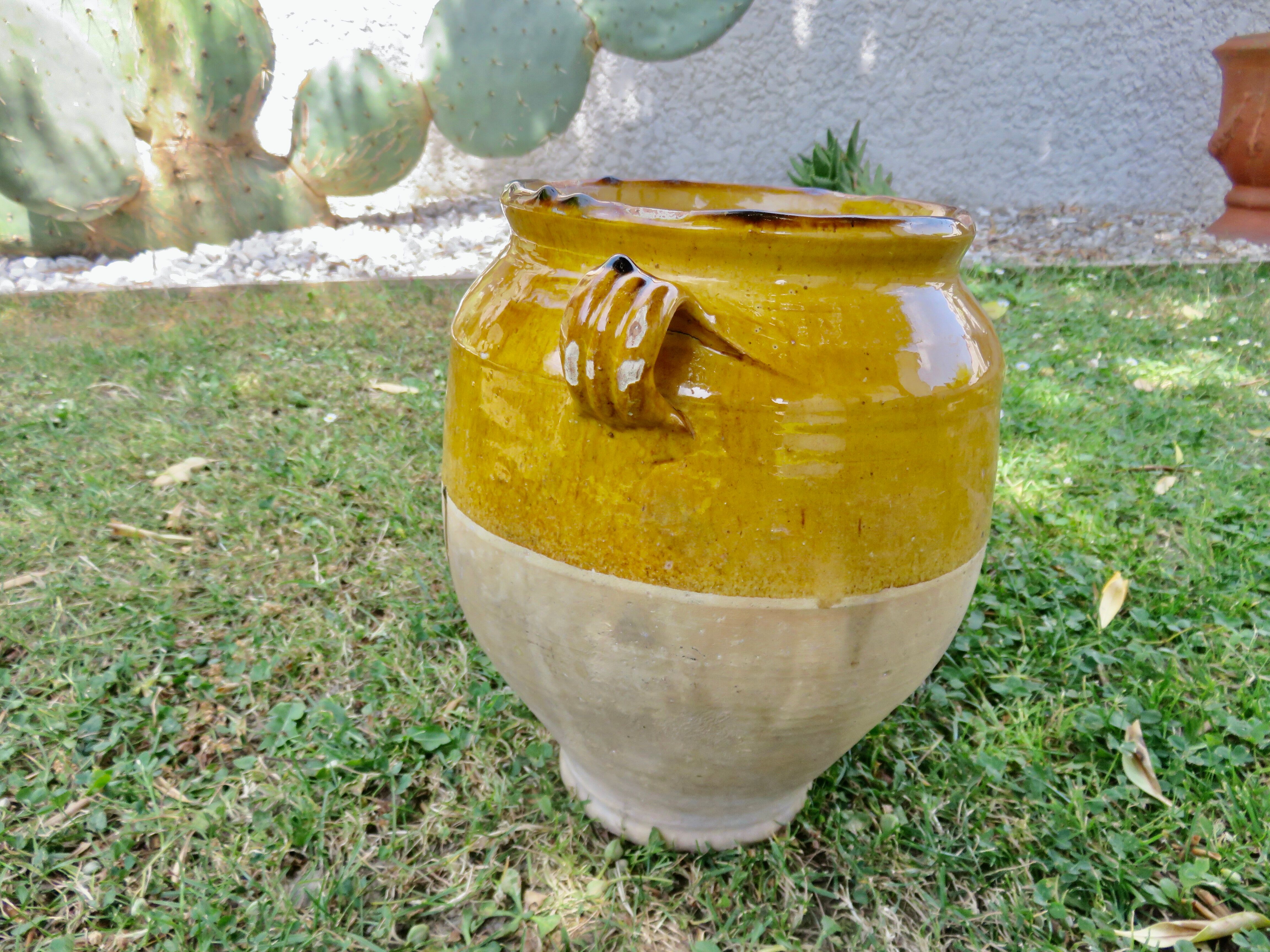Vase, pot, jarre à huile en terre cuite vernissée jaune, fin 19ème