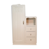 Asymmetrical cabinet