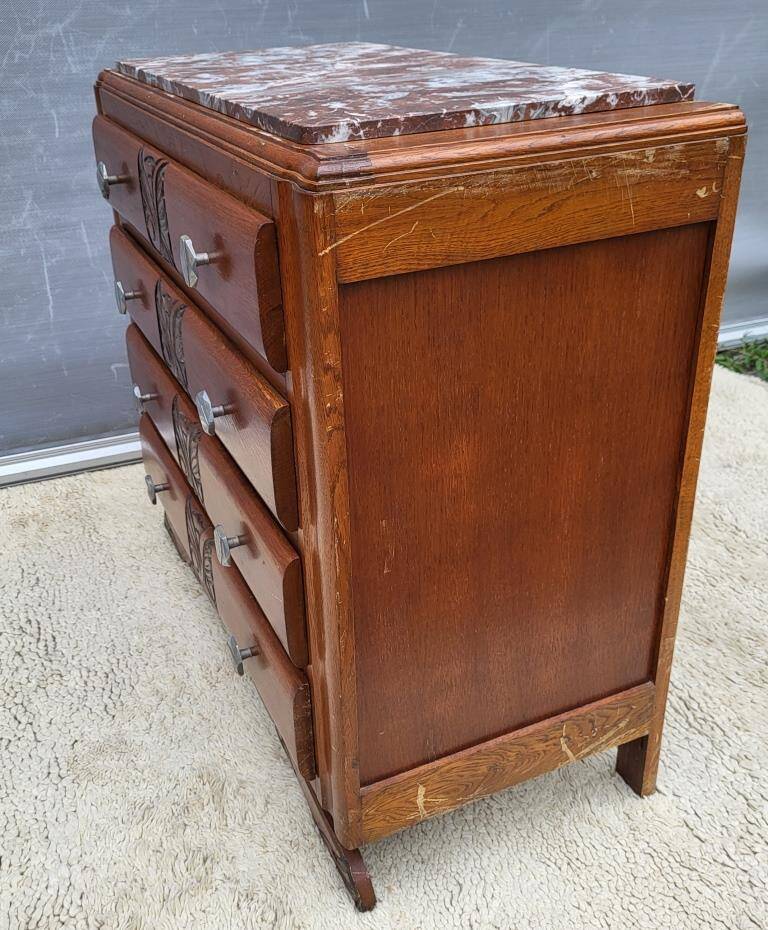 1930 Art Deco chest of drawers with recessed pink marble