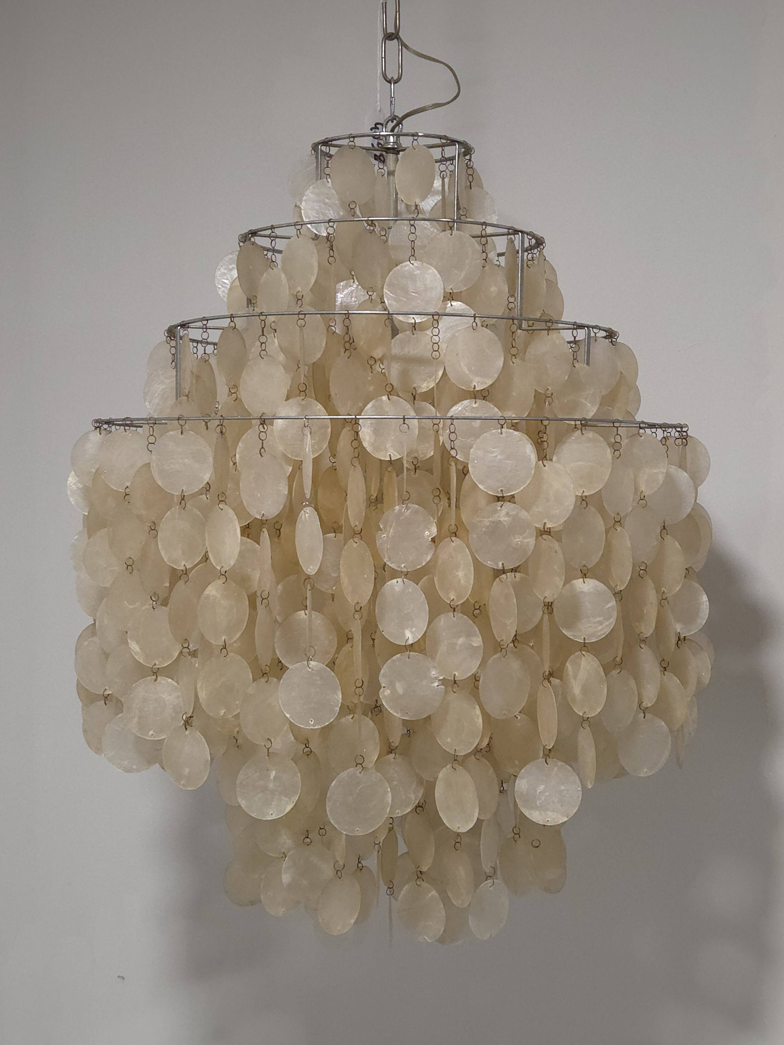 Chandelier - Ceiling Light - Pendant Light - Verner PANTON