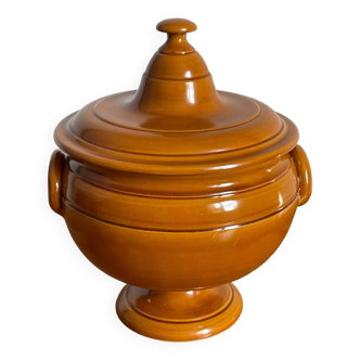 Ceramic soup tureen from Biot pottery
