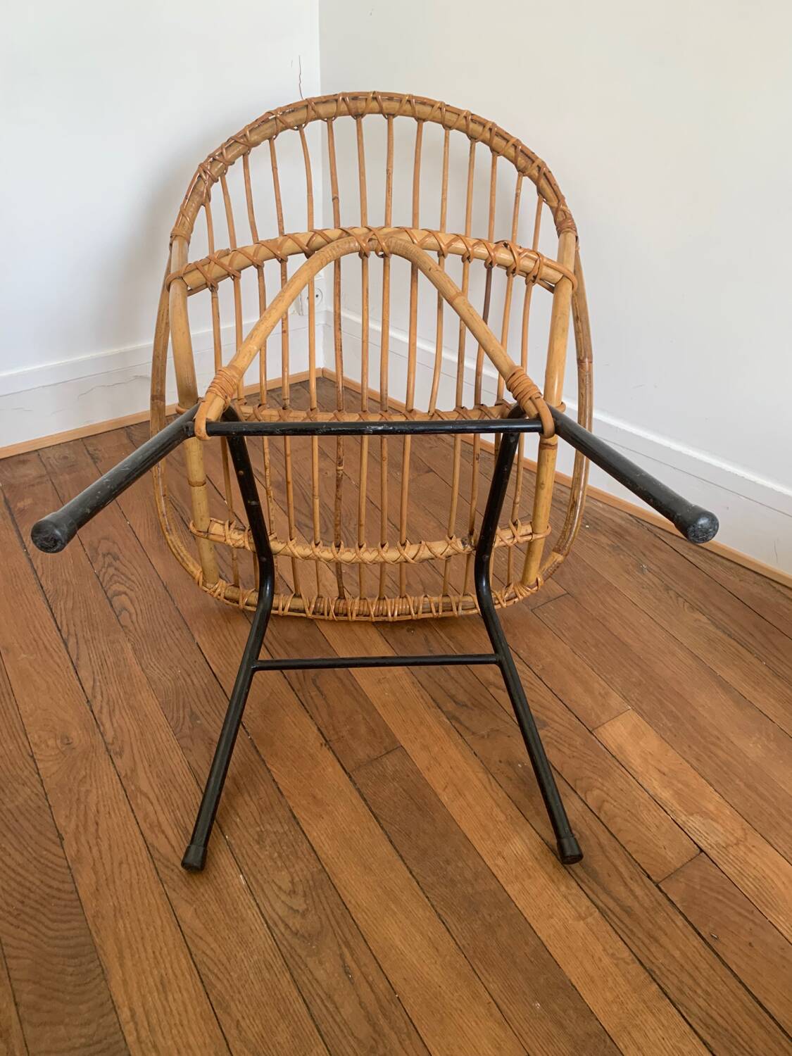 Pair of vintage rattan armchairs