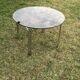 Table basse ronde mid-century chrome et plateau verre argenté années 1960