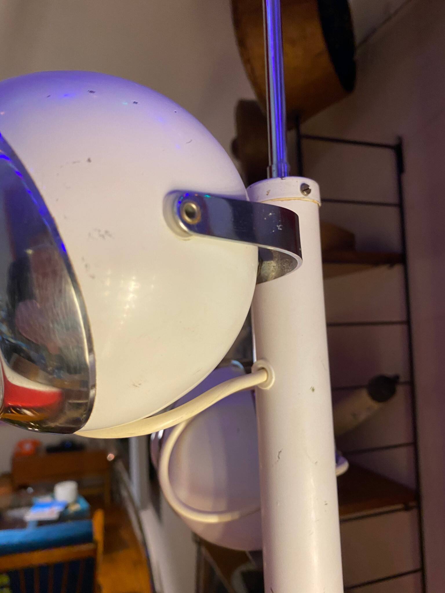 60s eyeball chandelier, 3 white globes, Aluminor