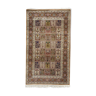 Vintage turkish silk carpet 92x157 cm