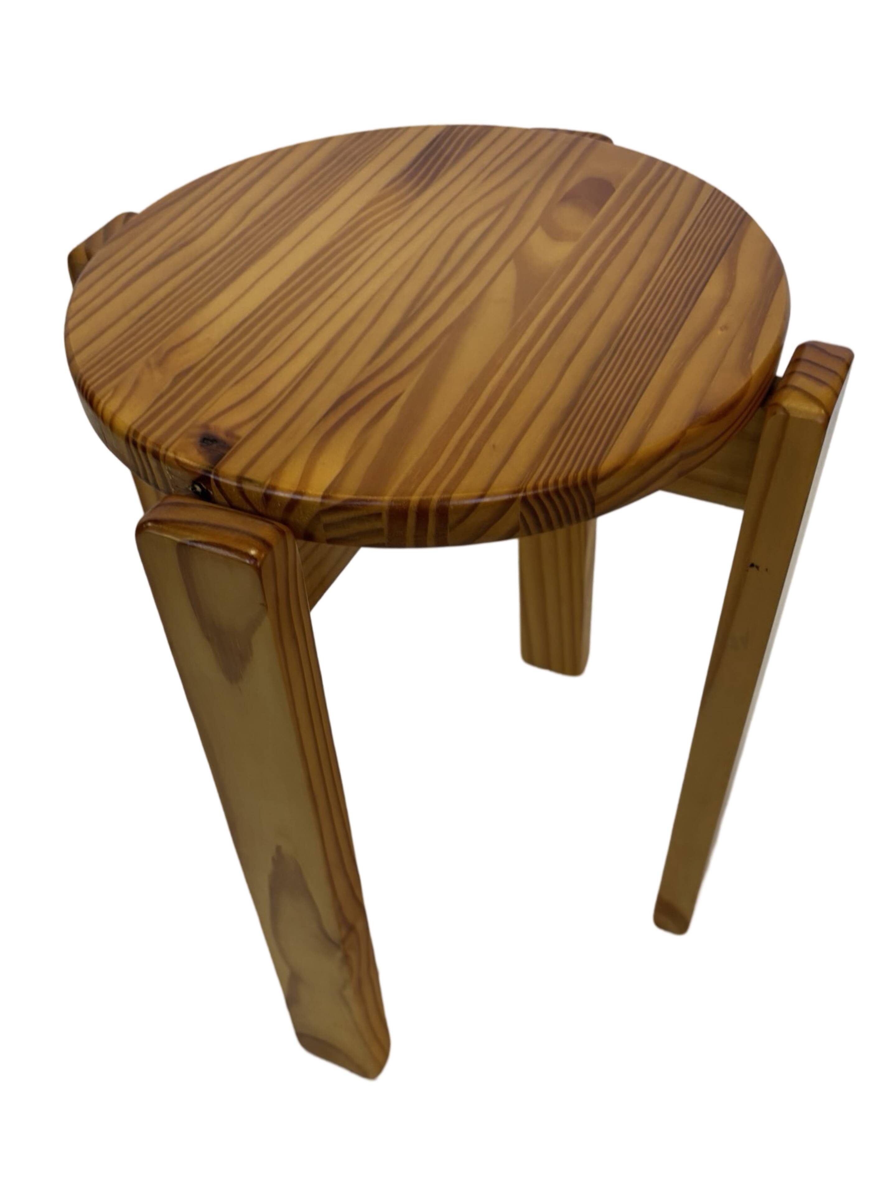 Mid century pinewood stool, minimalistic design 1960s