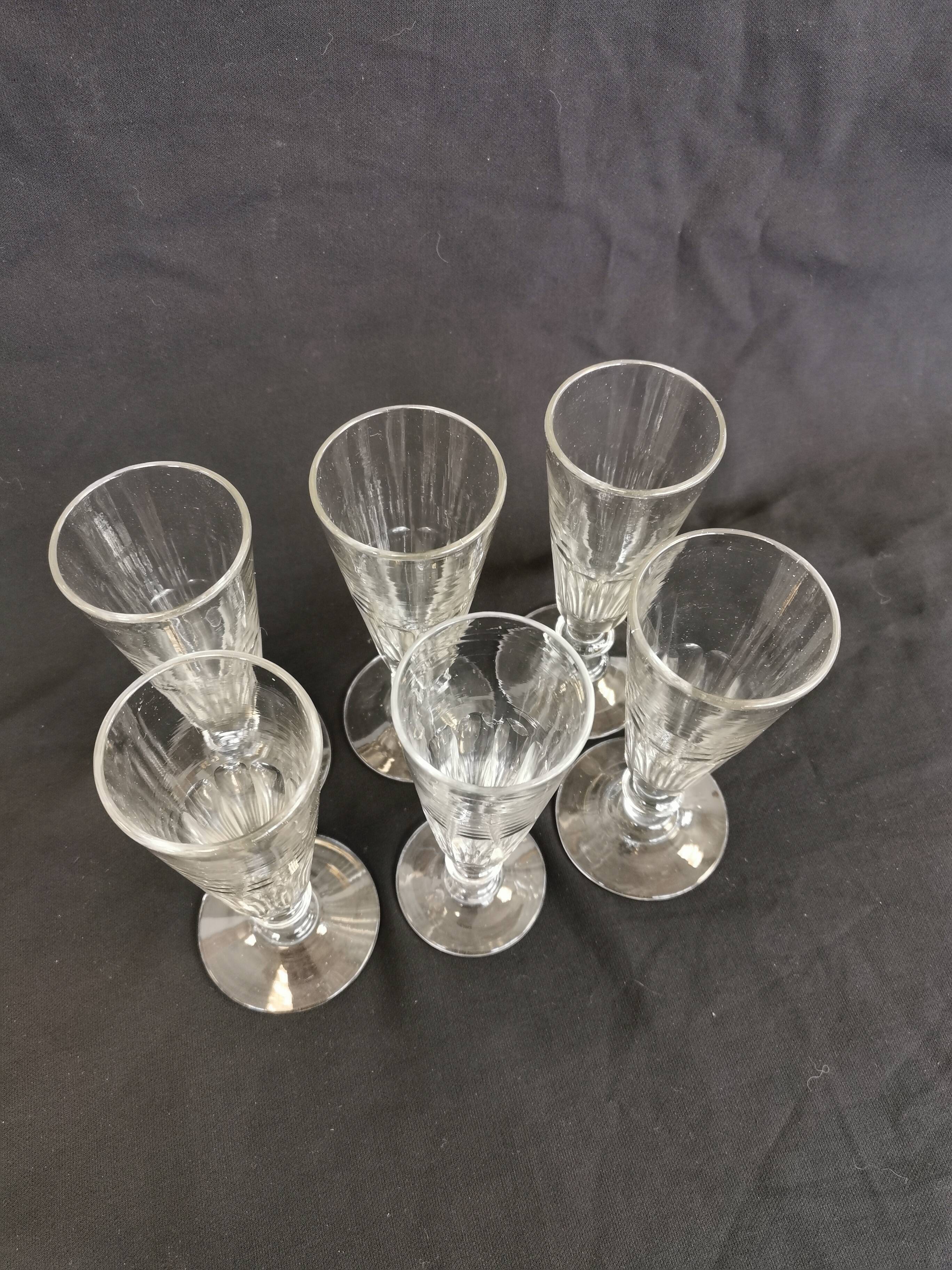 Set of 6 champagne flutes