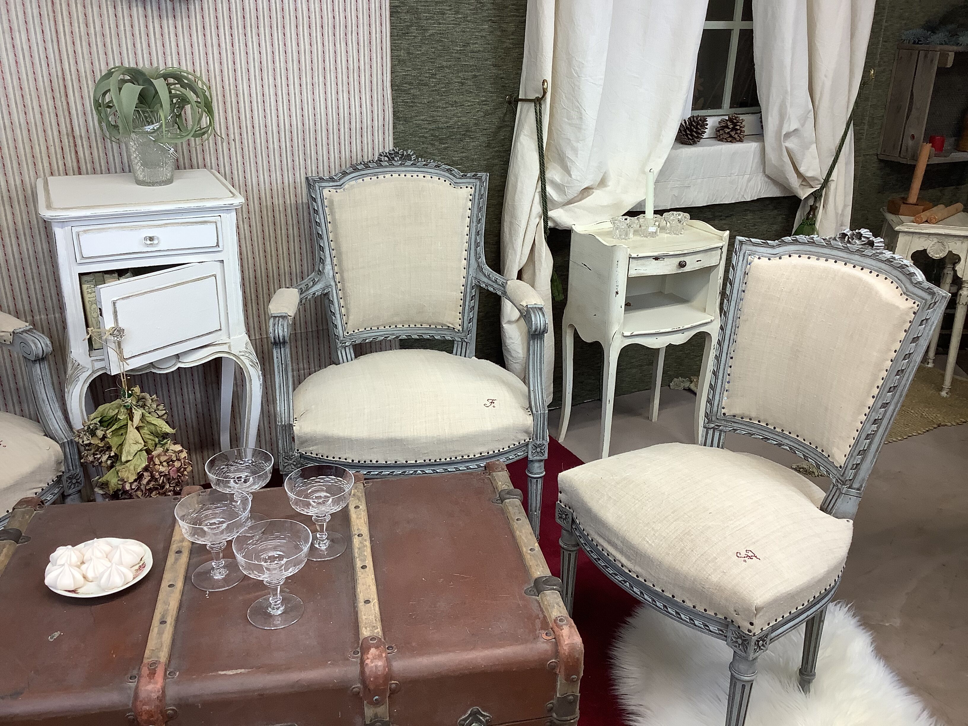 Pair of antique Louis XVI style chairs, completely renovated