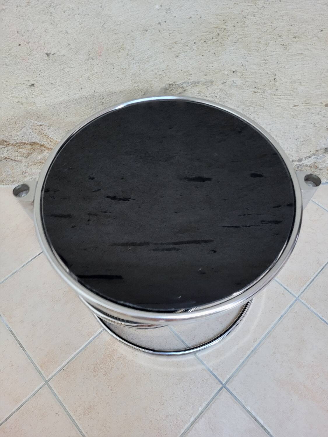 Three-level coffee table Leitmotiv-Swivel